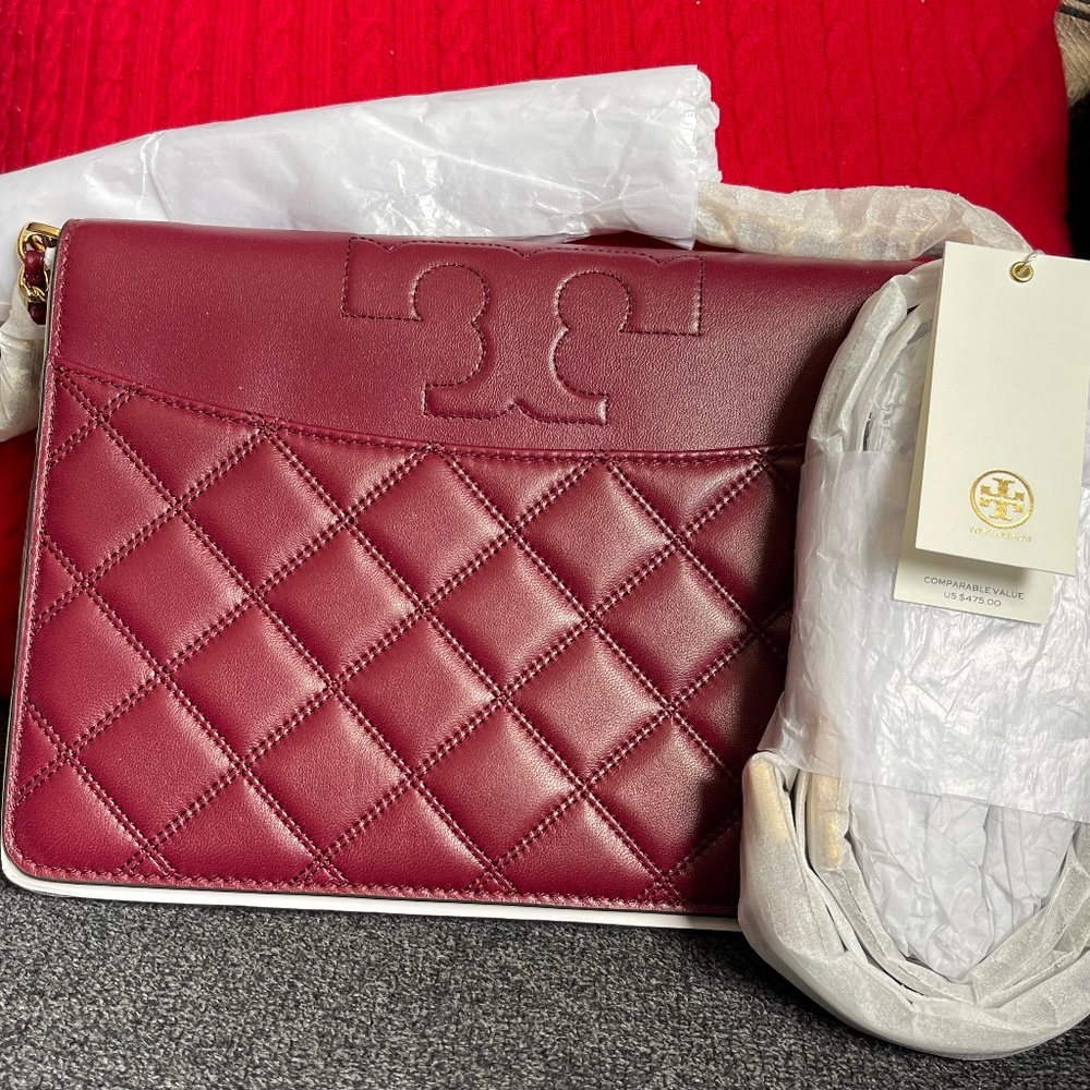 Tory Burch Savannah Clutch